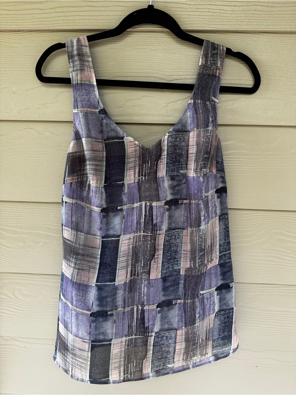 Cabi Tank Top Women S Purple Plaid Abstract Print V Neck Sleeveless Blouse